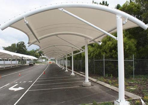 `膜结构车棚高度是多少？`