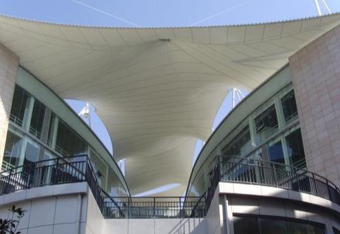 `张拉膜结构顶棚价格`