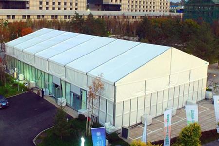 `膜结构篷房价格贵不贵？`