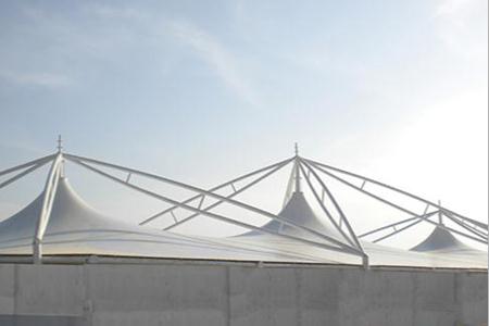 `膜结构污水处理厂罩篷材料`