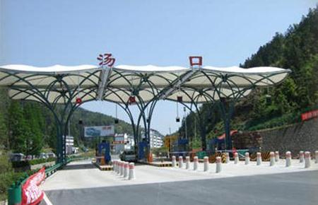 `膜结构交通棚类型介绍`