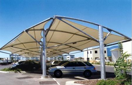 `膜结构顶棚膜布固定方法`