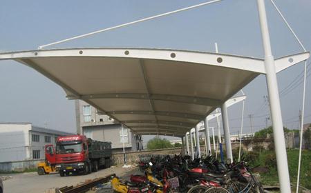 `膜结构自行车棚电动车棚怎么样？`