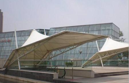 `地下车库膜结构雨棚是什么？`
